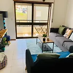 Апартаменты Azul Sea's View Flat *